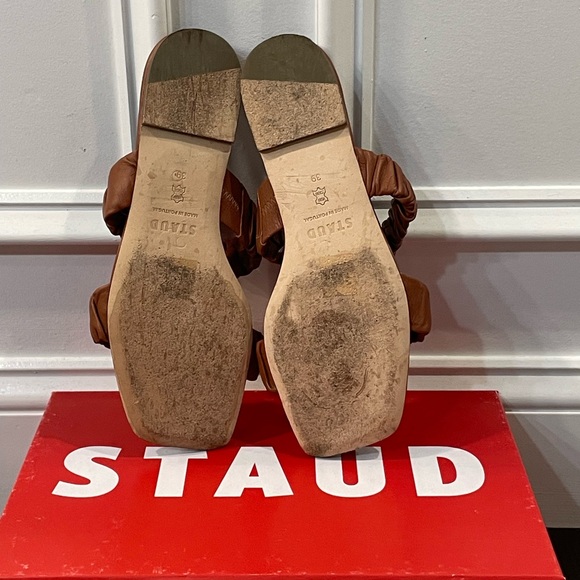 STAUD Maya Ruched Sandals - Picture 9 of 11